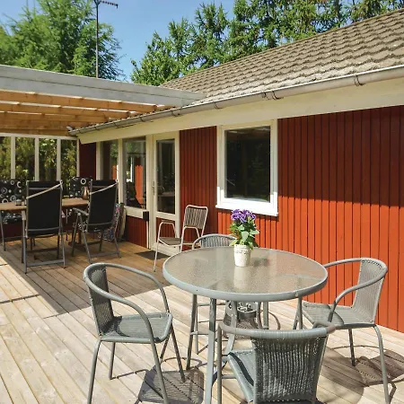 Three-bedroom Holiday In Vaggerlose Vakantiehuis Bøtø By